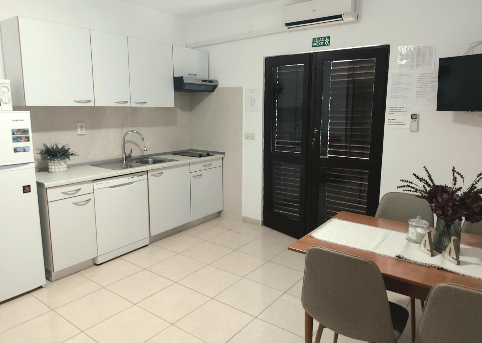 Rumora Ivan Apartment 波弗加纳 外观 照片